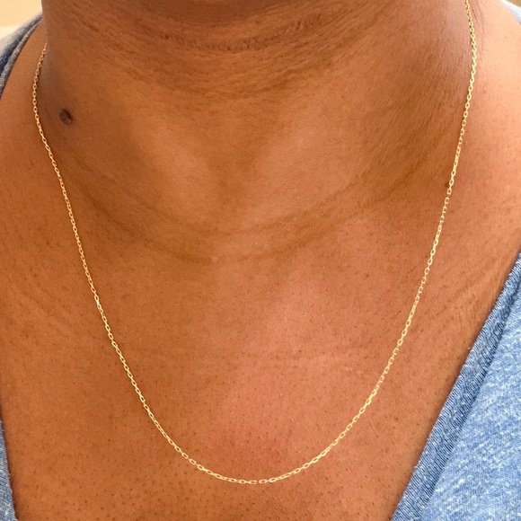 Elegant Gold Necklace